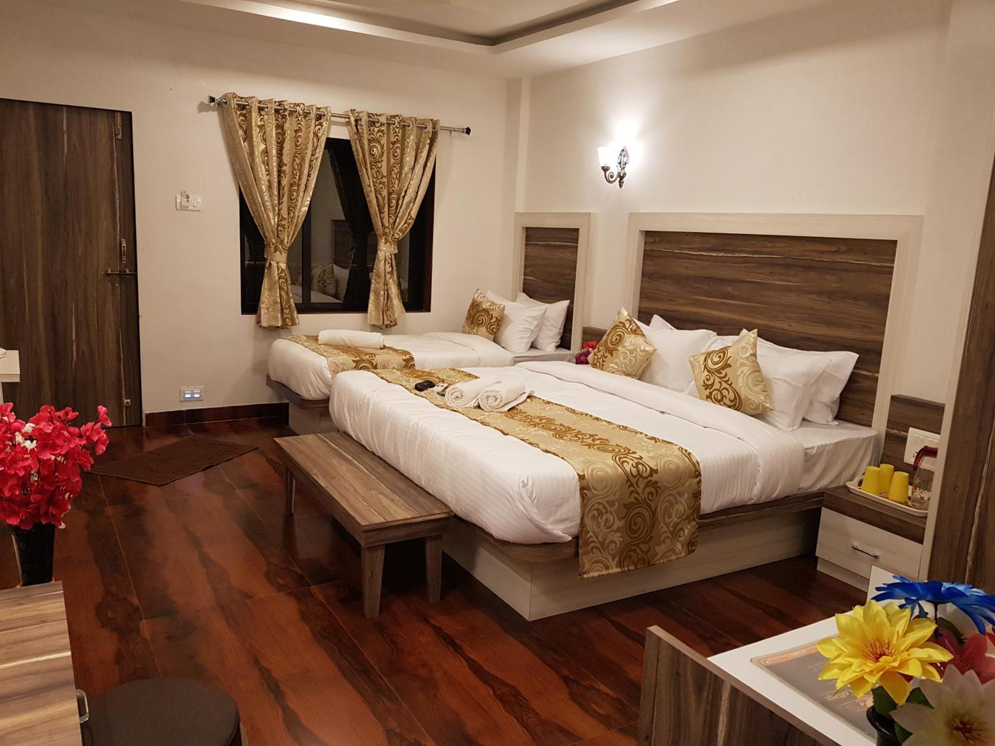 C P Cottage Resort Mahābaleshwar Екстериор снимка